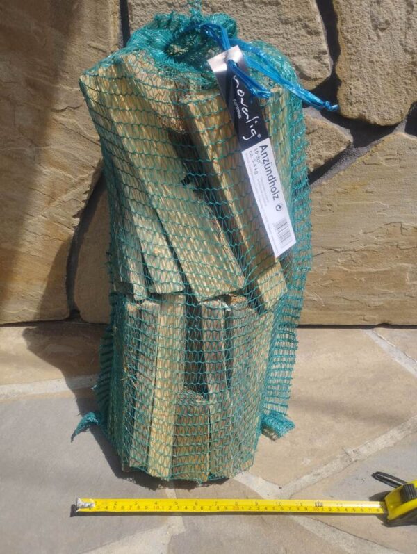 Rozpałka, drewno do grila 4 kg