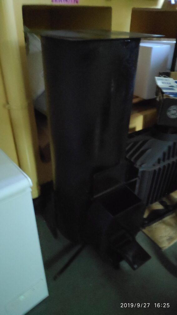 Piec do grzania pomieszczeń - Rycerz -Model04A