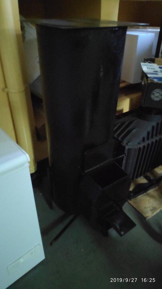 Piec do grzania pomieszczeń - Rycerz -Model04A